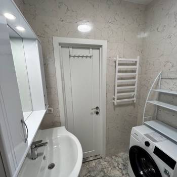 Сдается 2-х комнатная квартира, 60 м²