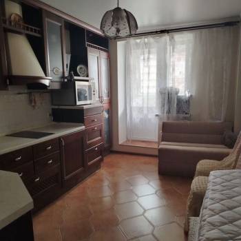 Продается 1-комнатная квартира, 50 м²