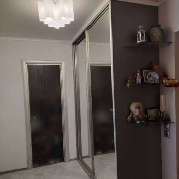 Продается 1-комнатная квартира, 50 м²