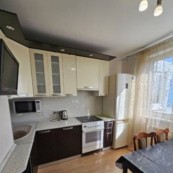 Сдается Комната, 77 м²