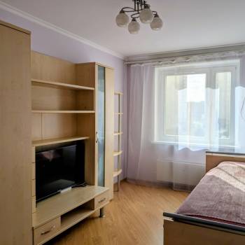 Сдается Многокомнатная квартира, 74,4 м²
