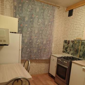 Сдается 1-комнатная квартира, 32 м²