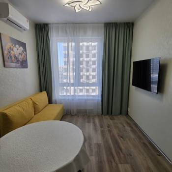 Сдается 1-комнатная квартира, 36 м²