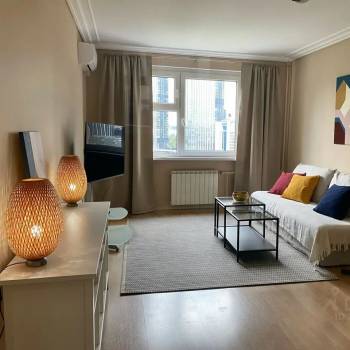Сдается Многокомнатная квартира, 76 м²