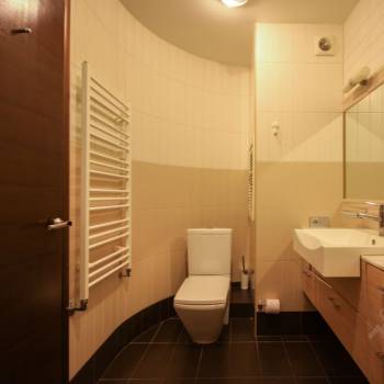 Сдается Многокомнатная квартира, 96 м²