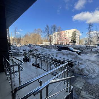 Продается Многокомнатная квартира, 142 м²