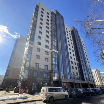 Продается Многокомнатная квартира, 142 м²