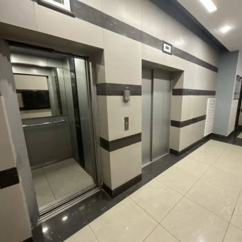 Продается Многокомнатная квартира, 142 м²