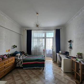 Продается Многокомнатная квартира, 107,7 м²