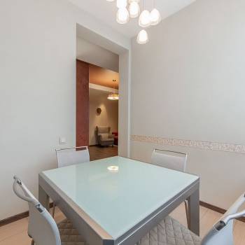 Сдается 1-комнатная квартира, 55 м²