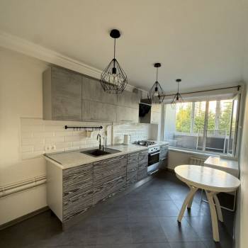 Продается 1-комнатная квартира, 35,2 м²