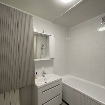Продается 1-комнатная квартира, 37,7 м²