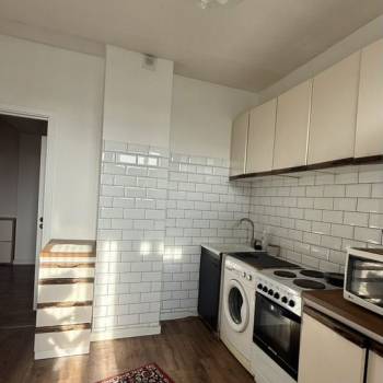 Сдается 1-комнатная квартира, 46 м²