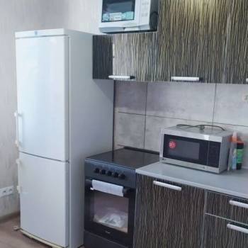 Сдается 1-комнатная квартира, 41 м²