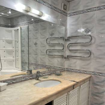 Сдается Многокомнатная квартира, 142 м²