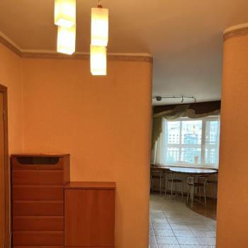 Сдается Многокомнатная квартира, 142 м²
