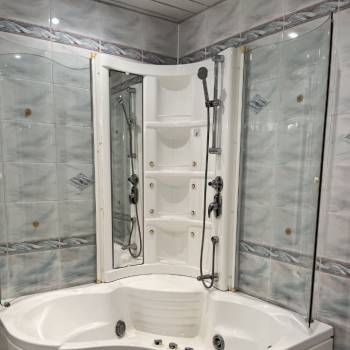 Сдается Многокомнатная квартира, 142 м²
