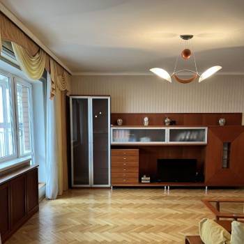Сдается Многокомнатная квартира, 142 м²