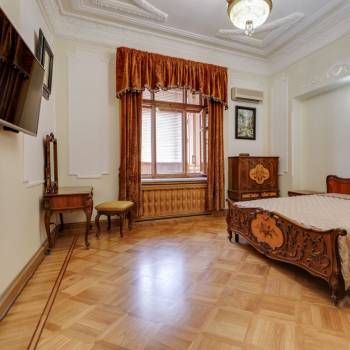 Продается 3-х комнатная квартира, 107 м²