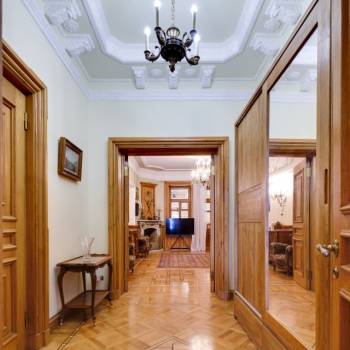 Продается 3-х комнатная квартира, 107 м²