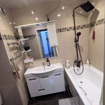 Сдается 2-х комнатная квартира, 71,9 м²