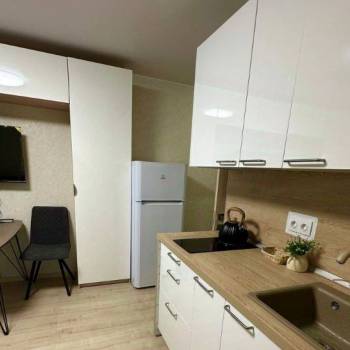 Продается 1-комнатная квартира, 17,6 м²