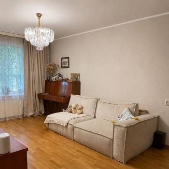 Продается 3-х комнатная квартира, 63 м²
