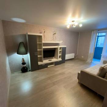 Сдается 2-х комнатная квартира, 56 м²