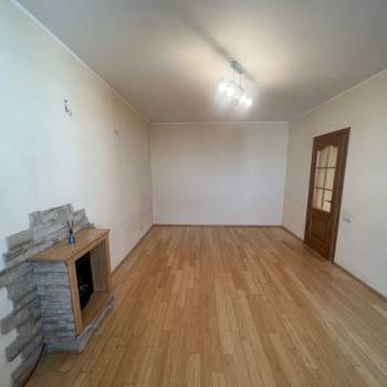 Продается 1-комнатная квартира, 37,2 м²