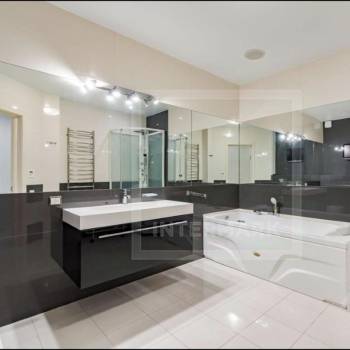 Сдается Многокомнатная квартира, 97 м²
