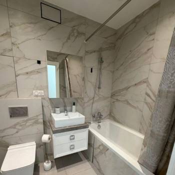 Сдается Многокомнатная квартира, 95 м²