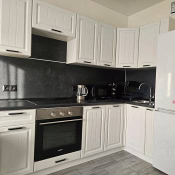 Сдается 1-комнатная квартира, 37 м²