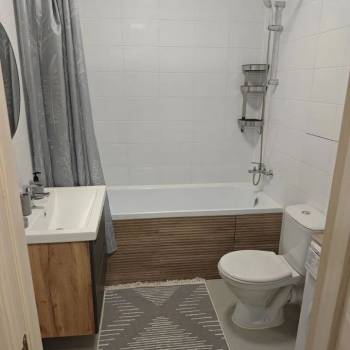 Сдается 1-комнатная квартира, 38 м²
