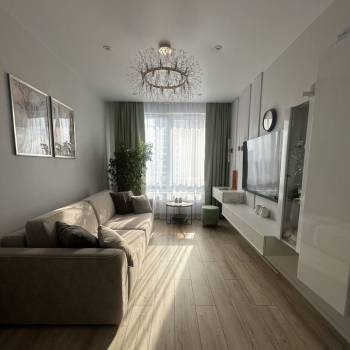 Сдается 2-х комнатная квартира, 61 м²