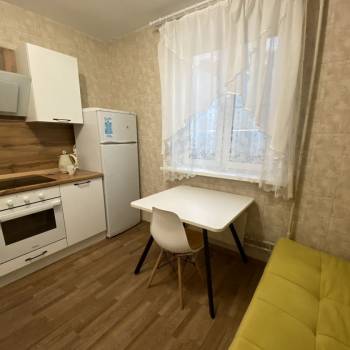 Сдается 1-комнатная квартира, 35 м²