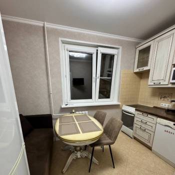 Сдается 1-комнатная квартира, 37,7 м²