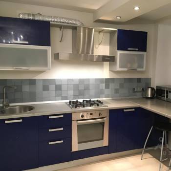 Сдается Многокомнатная квартира, 60 м²