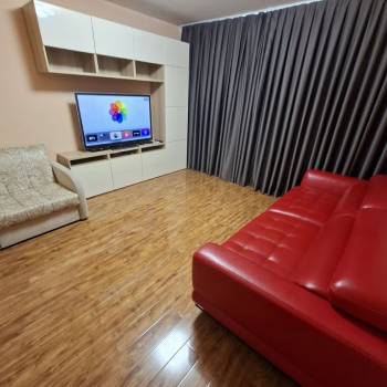 Сдается 1-комнатная квартира, 42 м²