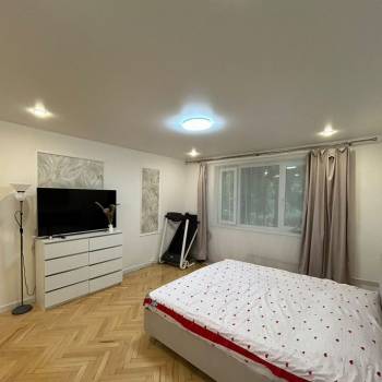 Сдается 1-комнатная квартира, 38 м²