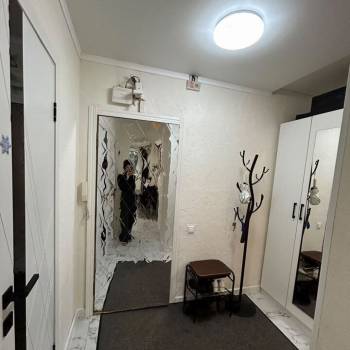 Сдается 1-комнатная квартира, 38 м²