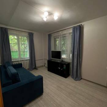 Сдается 1-комнатная квартира, 38 м²