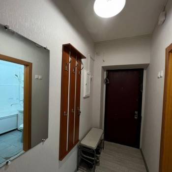 Сдается 1-комнатная квартира, 38 м²