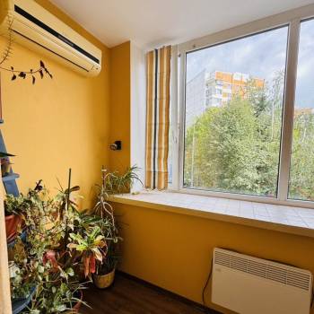 Сдается 2-х комнатная квартира, 77 м²