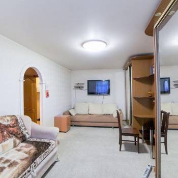 Продается 1-комнатная квартира, 32,7 м²