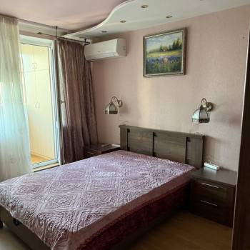 Сдается 2-х комнатная квартира, 60 м²