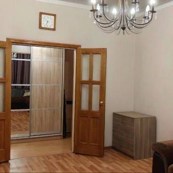 Сдается 2-х комнатная квартира, 65 м²