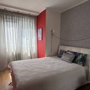 Продается Многокомнатная квартира, 81,3 м²