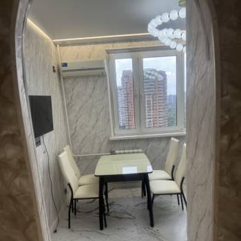 Сдается 2-х комнатная квартира, 60 м²