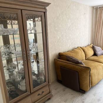 Сдается Многокомнатная квартира, 50 м²