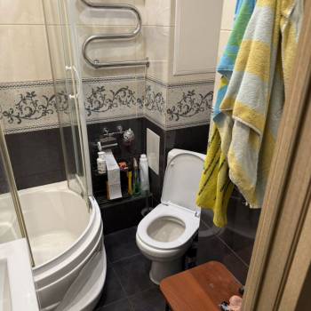 Сдается Многокомнатная квартира, 50 м²